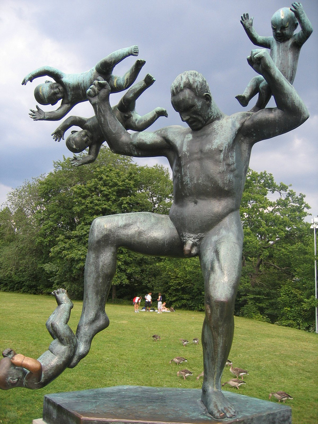 «Человек, атакованный младенцами» в Норвегии.