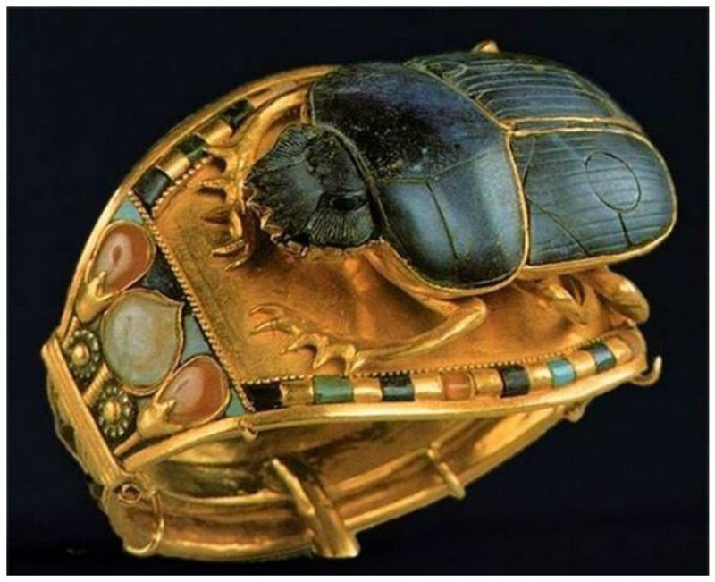 Золотое кольцо Тутанхамона со скарабеем древний египет, искусство, красота, невероятное, удивительное, ювелирное