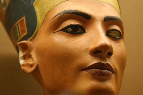 Нефертити царица египта