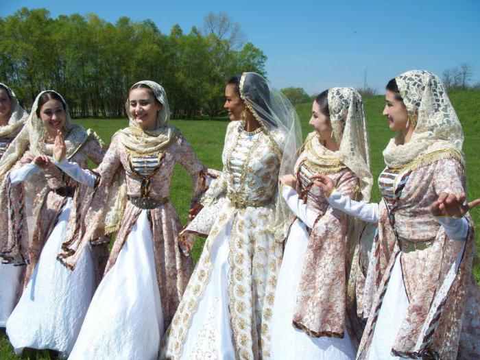  чеченские девушки 