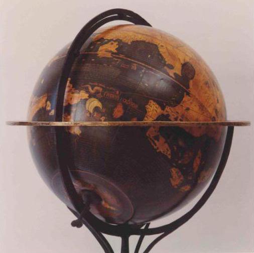 Первый глобус 1492 год