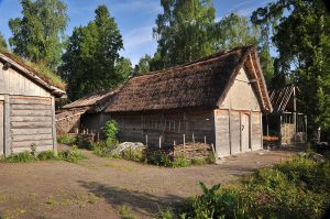 Реконструкция домов викингов в Бирке