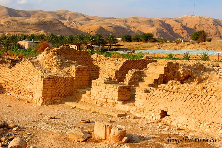 Руины зимнего дворца Ирода в Иерихоне