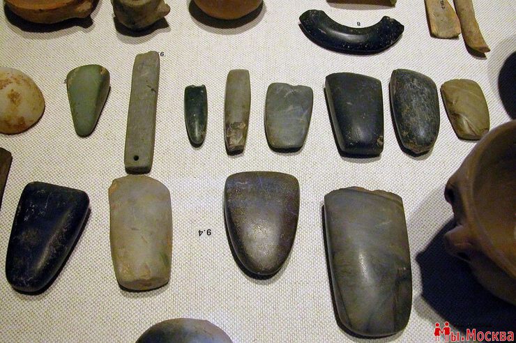 Самые древние каменные орудия