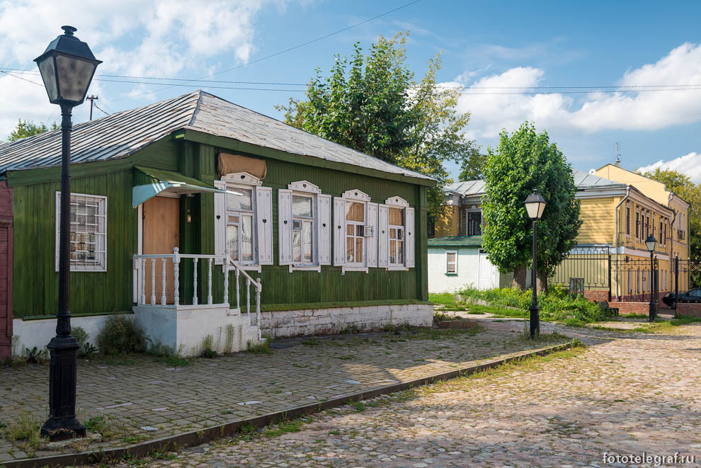 Древняя улица в центре Москвы