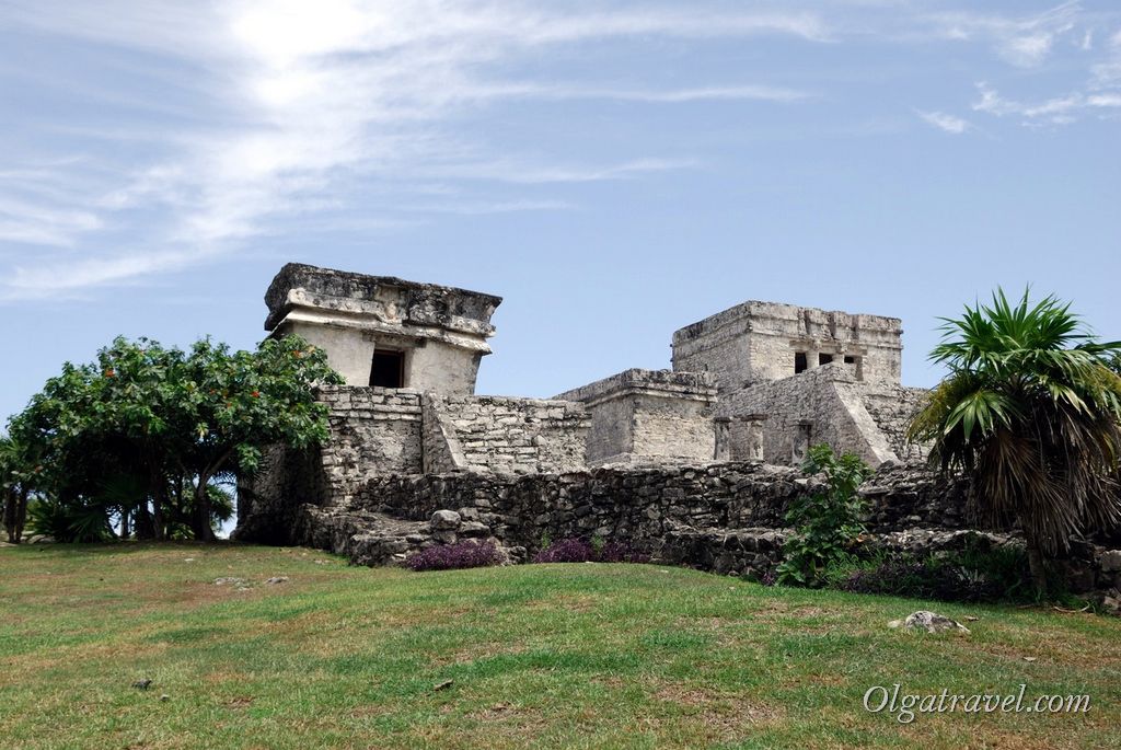 Tulum_ruins_35