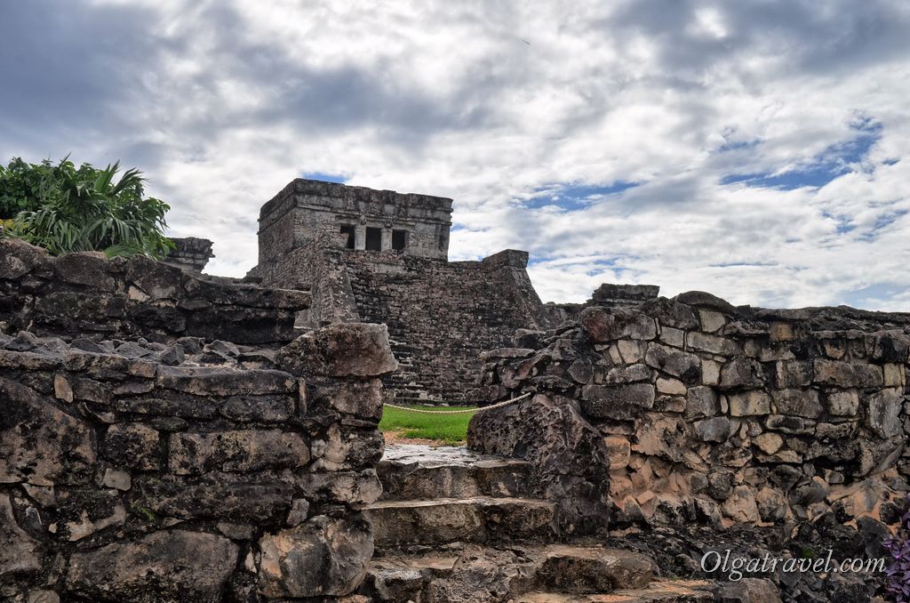 Tulum_ruins_39