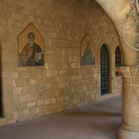 Мозаики с ликами апостолов и святых в Филеримском монастыре