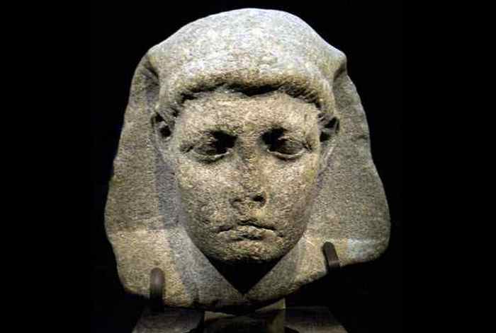 Цезарион &amp;mdash; сын Юлия Цезаря и египетской царицы Клеопатры.