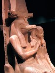 Бог Себек рядом с фараоном Аменхотепом III