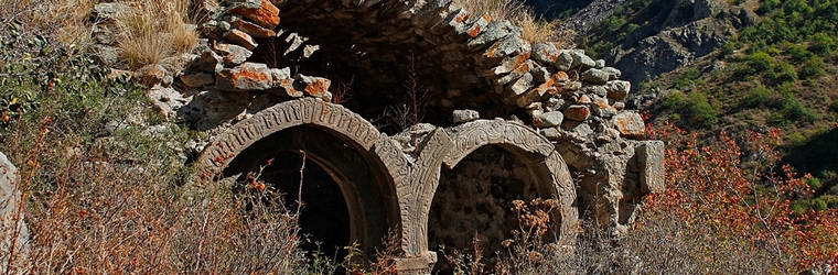 Древняя армянская деревня Старый Хот