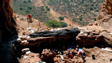Пещера, где израильские археологи нашли могилу шамана