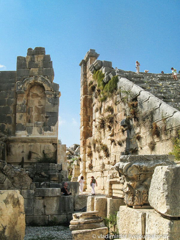 Античный амфитеатр в Мире (Демре
