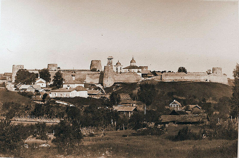 1871 Вид на Изборскую крепость. К.И.Кампрад2.jpg