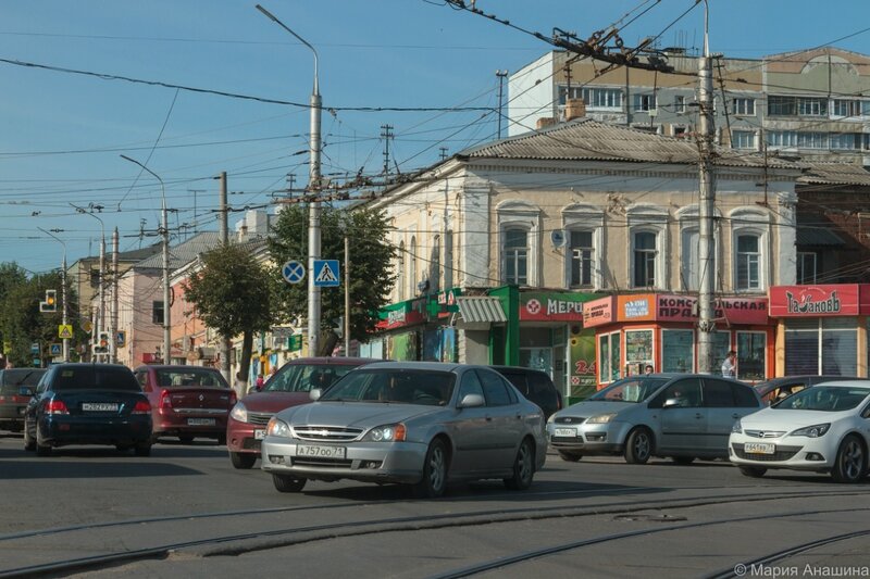 Угол Октябрьской улицы и Демидовской плотины, Тула