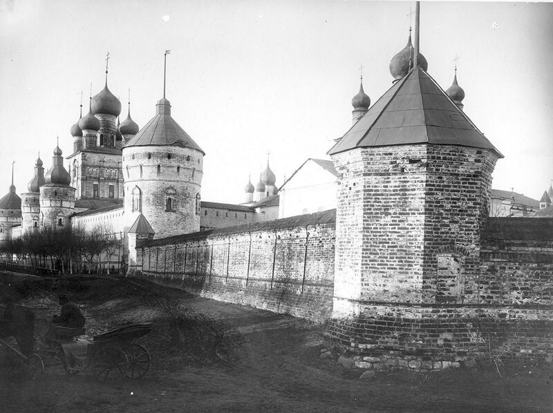 Вид Кремля с юго-западной стороны