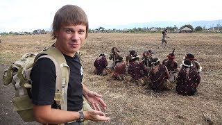Индонезия. Традиции и быт первобытных аборигенов. 7 серия (1080p HD) | Мир Наизнанку - 5 сезон
