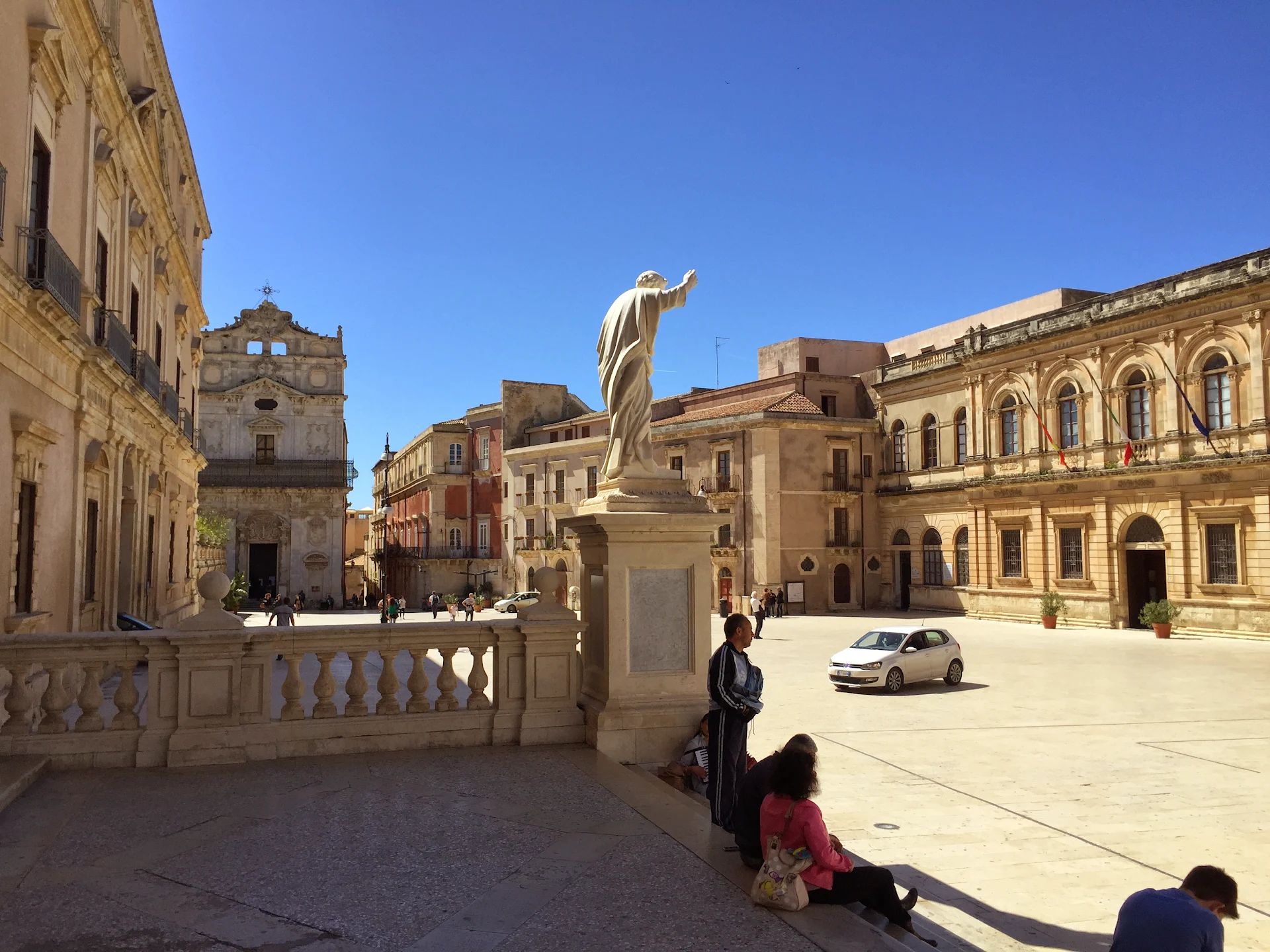 Сиракузы (Siracusa), Сицилия, Италия - достопримечательности, карта города, туристический маршрут. Путеводитель по городу, Сицилии и Италии. Что посмотреть