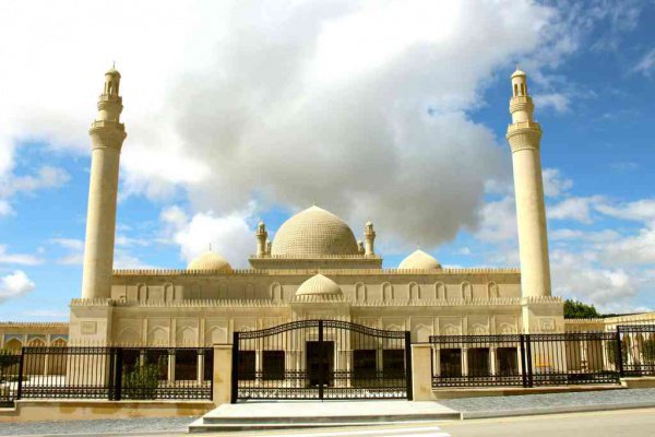 Джума-мечеть в Азербайджане