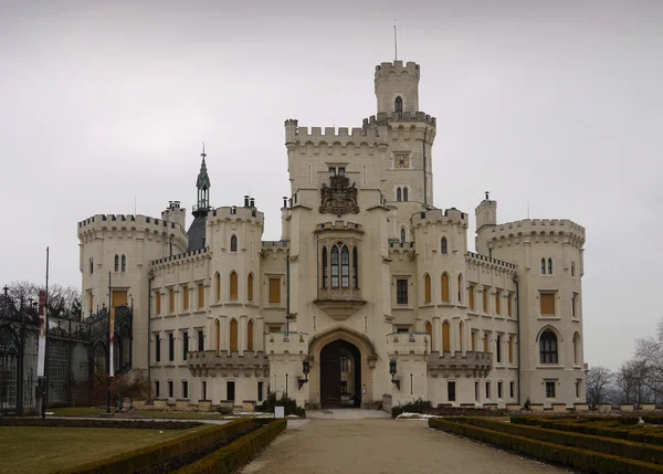 Замок hluboká — стоковое фото