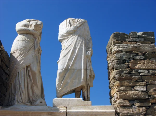 Каменные статуи в Делос, Греция — стоковое фото
