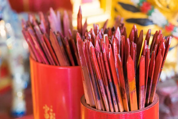 Красный бамбук stick для встряхивания, древние китайские гадания ca Стоковое Фото