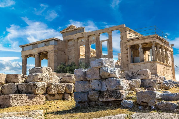 Руины храма Erechtheum — стоковое фото