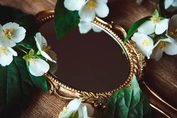 Красивые старинные зеркала — стоковое фото