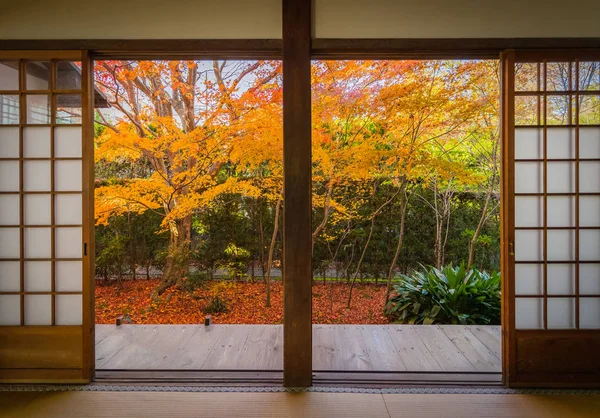 Японский Дом Сад Осень — стоковое фото