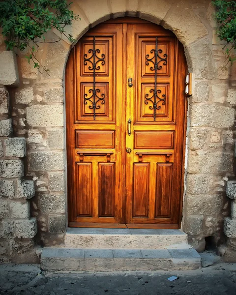 Древние двери на острове Родос Лицензионные Стоковые Изображения