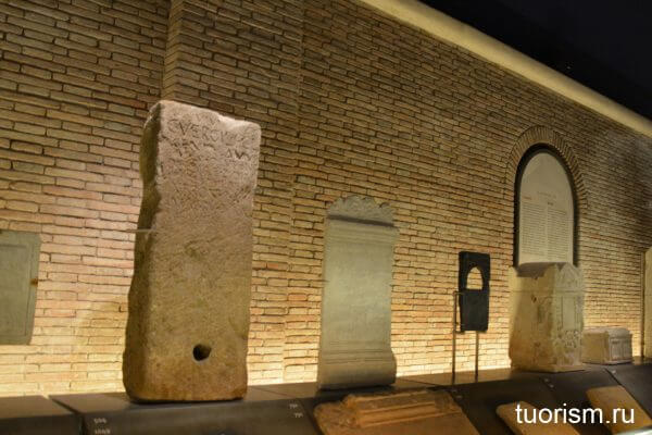римские надгробия, Galleria lapidaria, Капитолийский музей, экспонаты, Рим, Табуларий