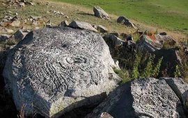 Древние астрологические карты на скалах Армении